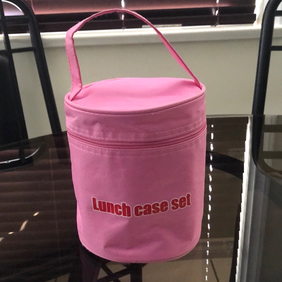 Hello Kitty Stainless Steel Lunch Thermos & Case - Picture 4 of 7